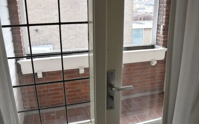 Holdiay Home in Den Helder with private terrace and garden