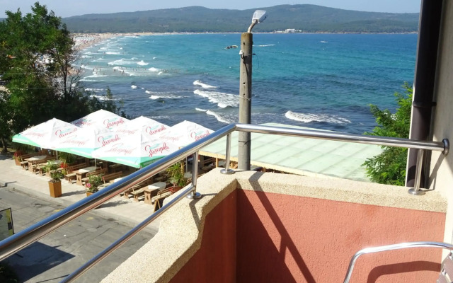 Dobrevi Guest House