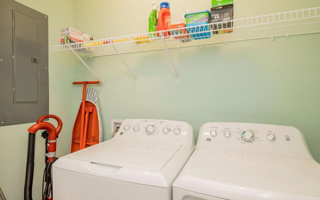 Pappys Place by Oak Island Accommodations