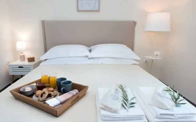 Iliopetra House 1 - Corfu Poolside Retreat