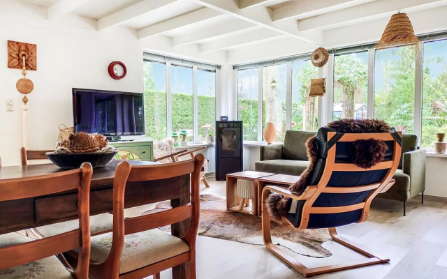 Awesome Home in Rekem-lanaken With 1 Bedrooms and Wifi