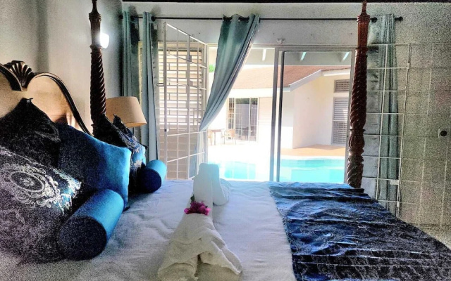 Jamaica Dream Villa - Iron Shore Escape