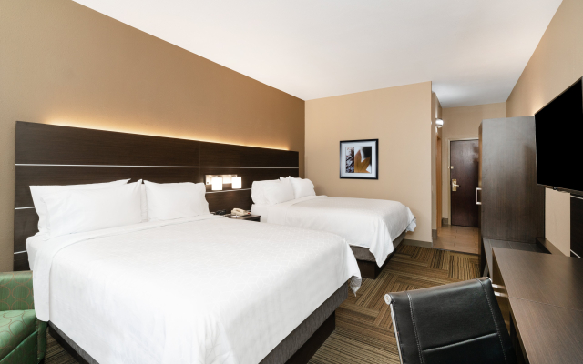 Holiday Inn Express & Suites Ashland by IHG