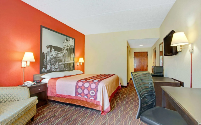 Motel 6 Canton, MS