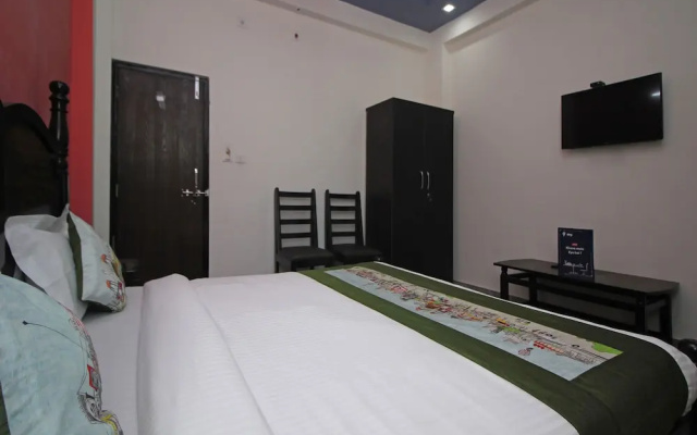 Collection O 9529 Hotel Krishna Palace