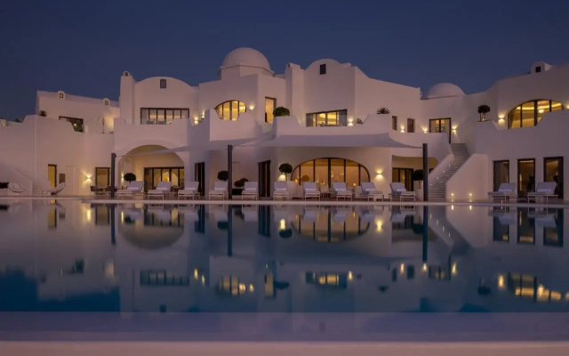 Anantara Retreat Santorini Abu Dhabi - Adults Only