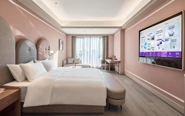 Mercure Yiwu International Trade City
