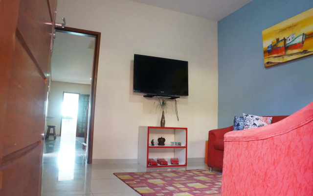 Saint Germain Hostel