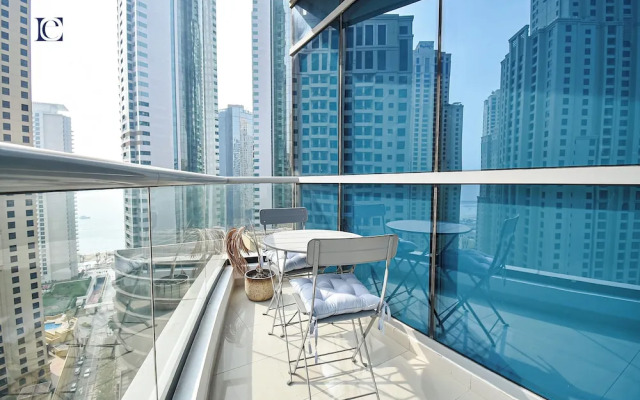 Brand New Studio with Marina View -PAU
