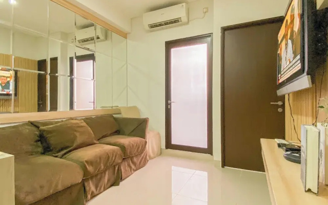 Modern Look 2BR Corner Transpark Cibubur Apartment