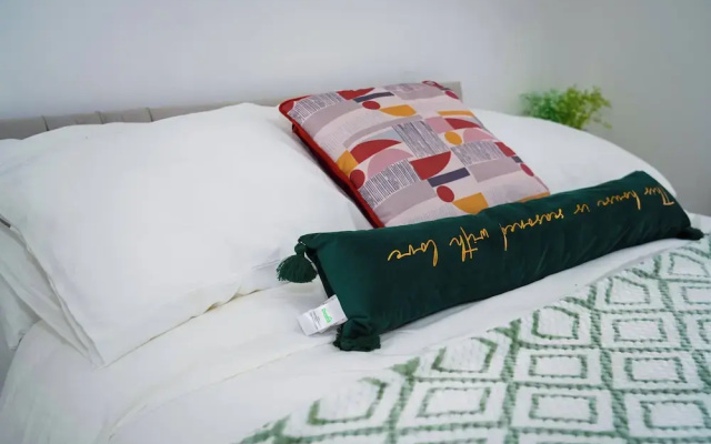 Cosy Luxury Apartment in Milton Keynes