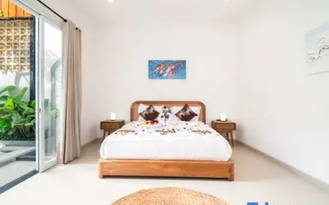 NEW 3BR Villa in Berawa w/ Private Pool Fast Wi-Fi