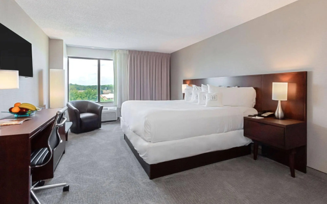 Harborside Hotel