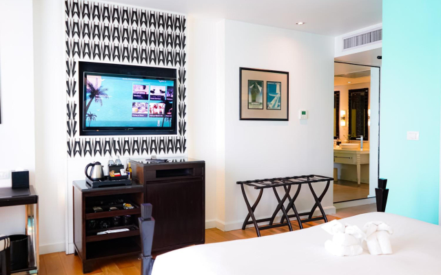 Wave Hotel Pattaya