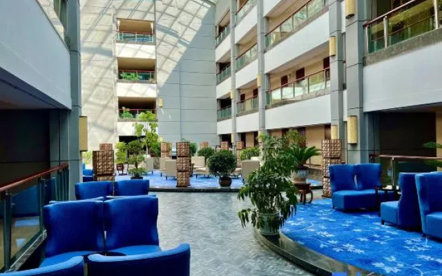 Botai Linzhi Hotel