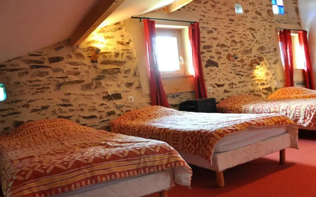 Gîte La Terrasse-sur-Dorlay, 6 pièces, 13 personnes - FR-1-496-72