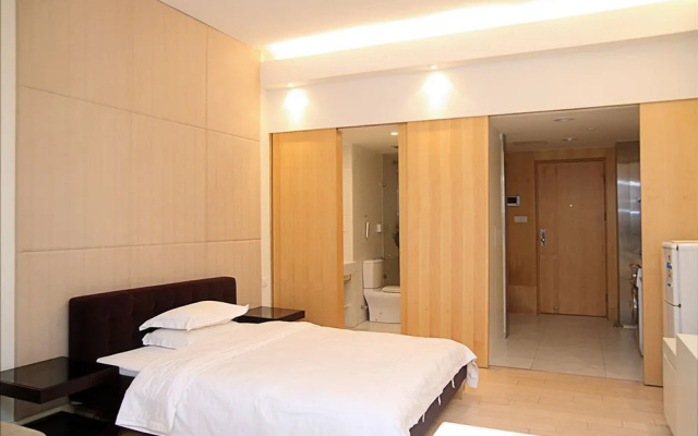 Private-Enjoyed Home ApartHotel - R&F Stanley Apartment