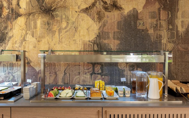 Hotel Acta Piramides