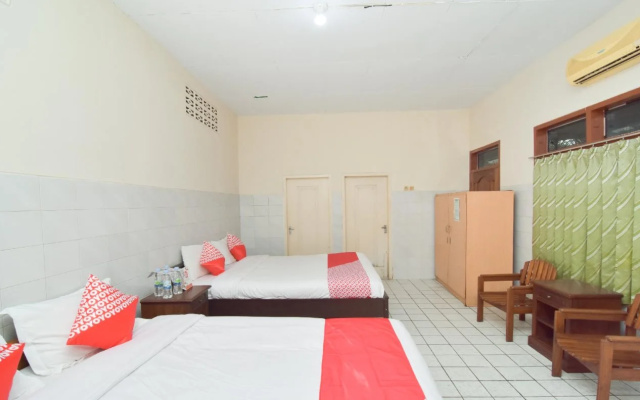 Hotel & Restaurant Basra