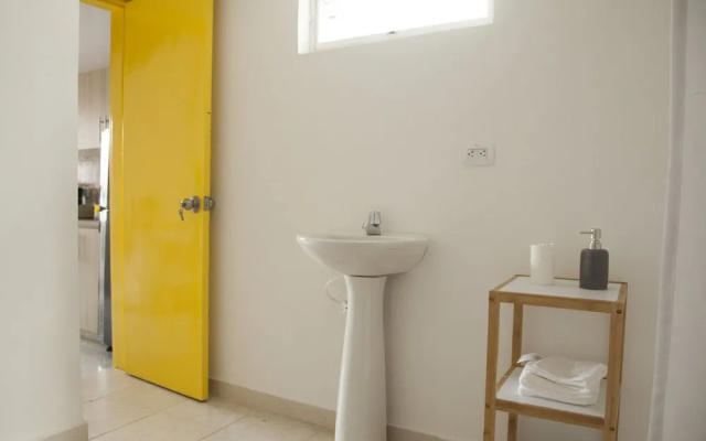 Apartamento con todo nuevo Home Aris