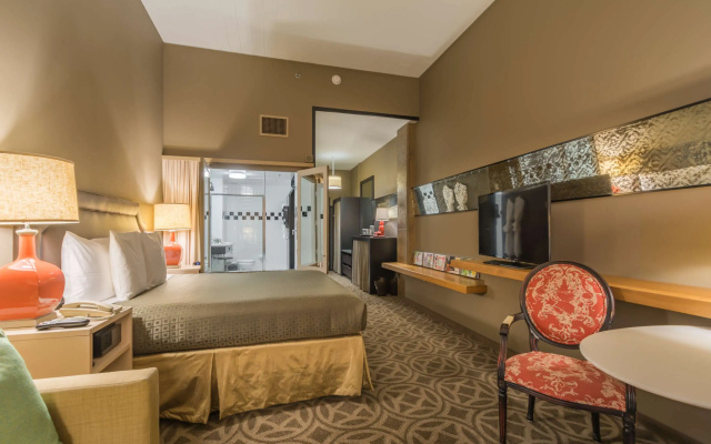 Proximity Hotel