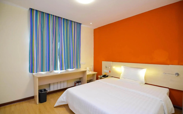 Tailingda Hotel (Taihe Bus Station)