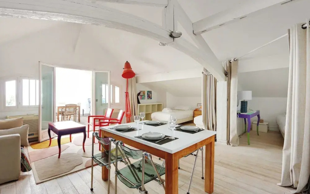 Cozy Apartment & Terrace - 2br/4p - Republique
