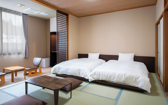 Ooedo Onsen Monogatari Premium Iwatehanamaki