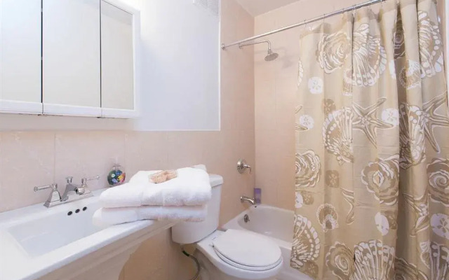 Lincoln Center Holiday Rentals