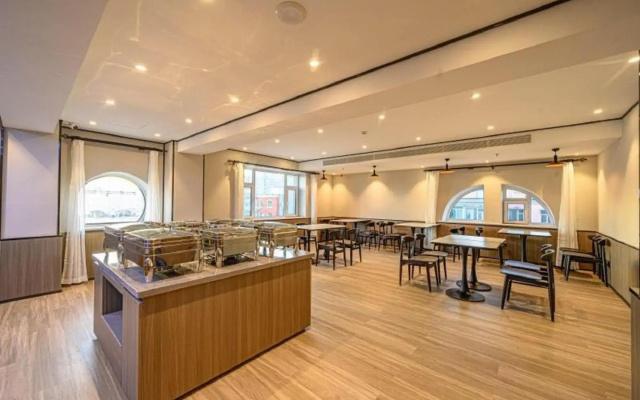 Hanting Hotel Changchun Chongqing Road Vivid City