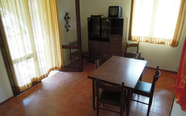 Apartment With Garden In Excellent Location - Beahost
