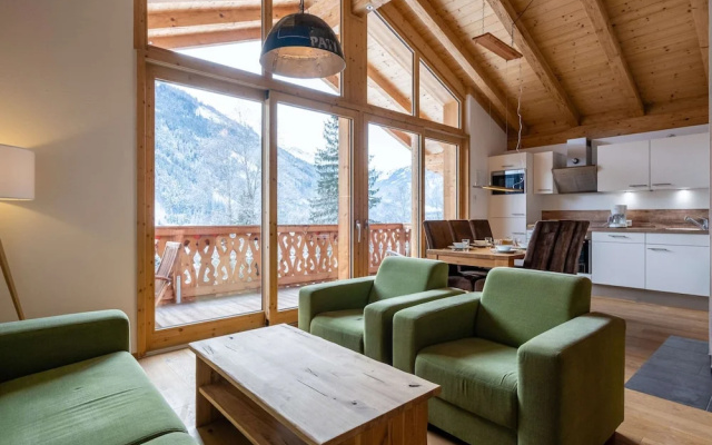 Quaint Chalet in Wald im Pinzgau with Garden near Ski Slopes