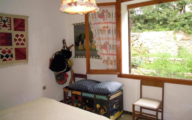 Mediterranean Garden Holiday Home