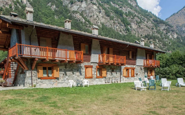 Apartment in Antey-saint-andre Near Ski Area