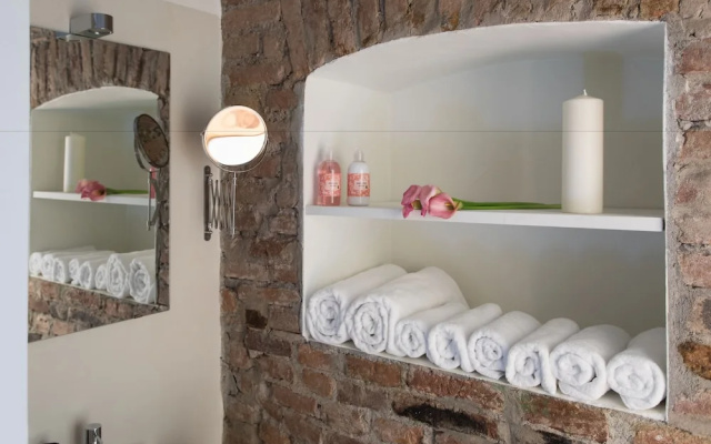 Rapanus Suites