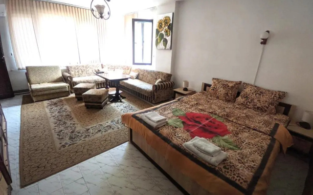 Guest House Perla