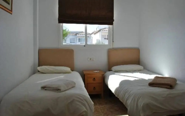 La Cinuelica R3 1st flr apt Overlooking Pool L152