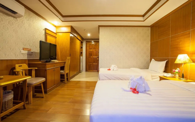 Hillton Holiday Pattaya(ฮิลตัน ฮอลิเดย์ เซ็นทรัล พัทยา)