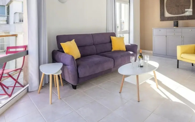 Duplex 2 Chambres -balcon-parking- Carnota2b269