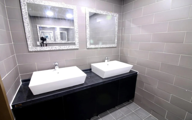 Goodstay Mint Guesthouse Female Only (только для женщин)