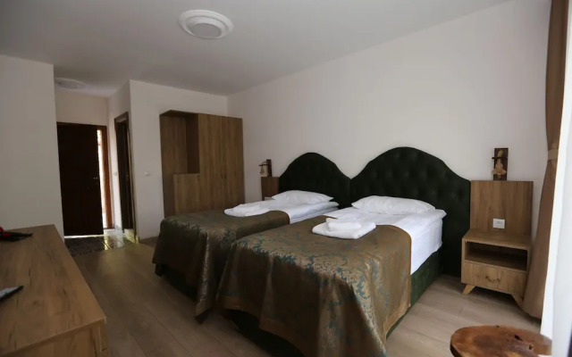 Yıldız Country Hotel