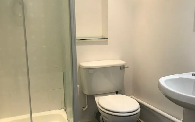 Silver Lining Fountain Bridge Apartment
