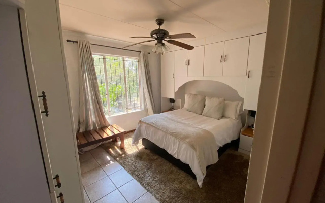 A Homely 2-bed Apartment in West Acres