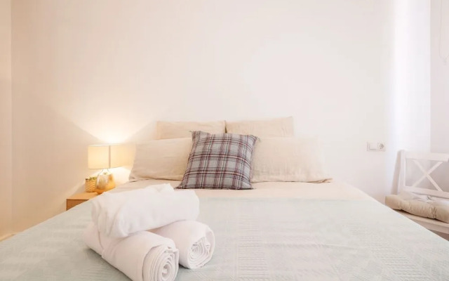 Apto Reformado con encanto by URBANHOSTS