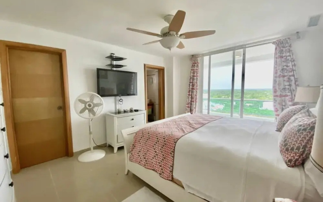 Marbella Fabulous 3br &3ba Pool And Beach