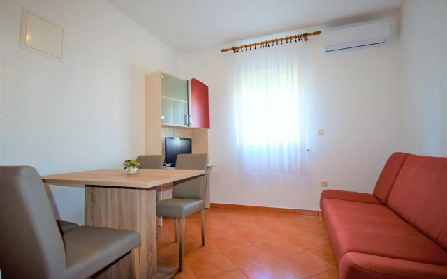 Apartments Frane G in Lopar - island Rab