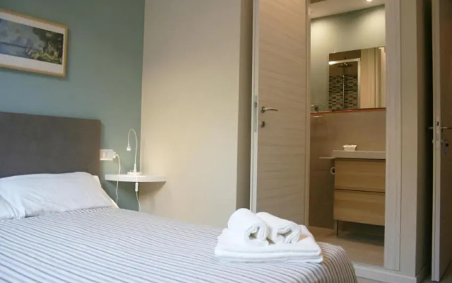 Paola Guest House
