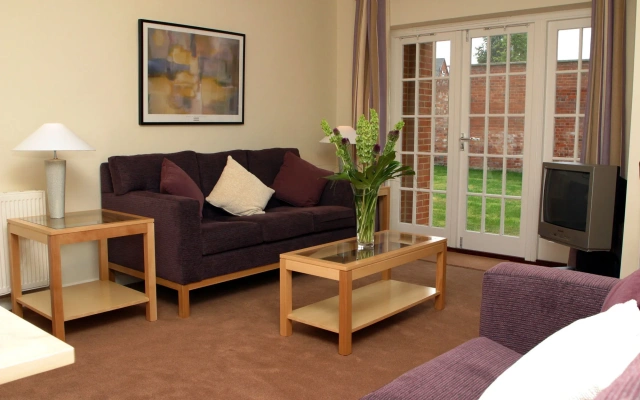 SACO Reading – Castle Crescent