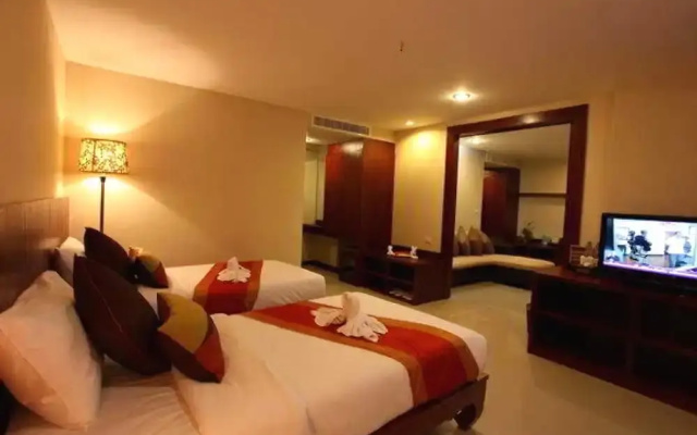 Mussee Patong