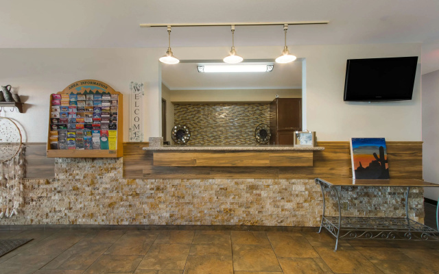 Copper Canyon Inn